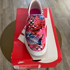 Nike slip ons